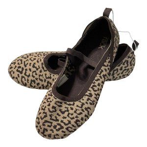 NWOT Nordstrom Rack Girls Leopard Flats